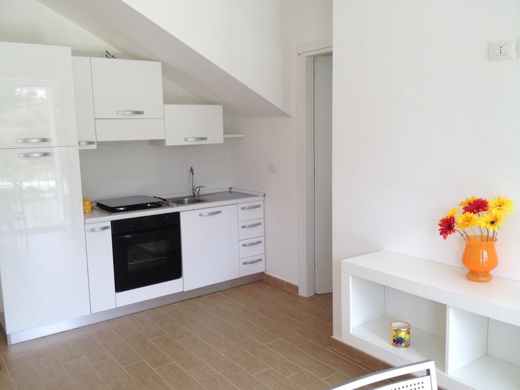 Hotel Residence Thalassa Reggio di Calabria Rum bild