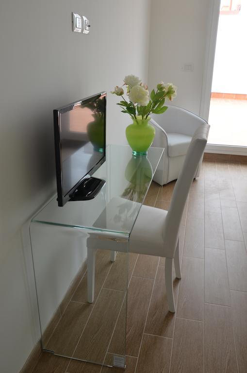 Hotel Residence Thalassa Reggio di Calabria Rum bild