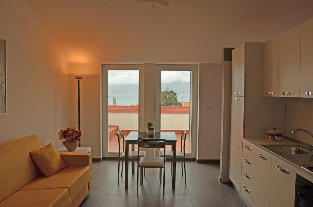 Hotel Residence Thalassa Reggio di Calabria Exteriör bild