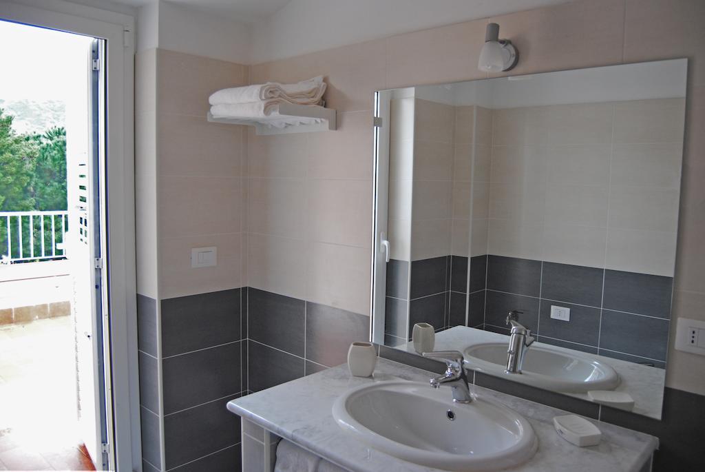 Hotel Residence Thalassa Reggio di Calabria Rum bild
